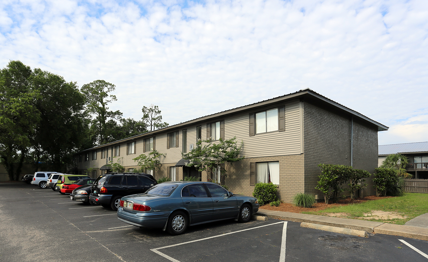 Atwood Oaks Apartments in Pensacola, FL
